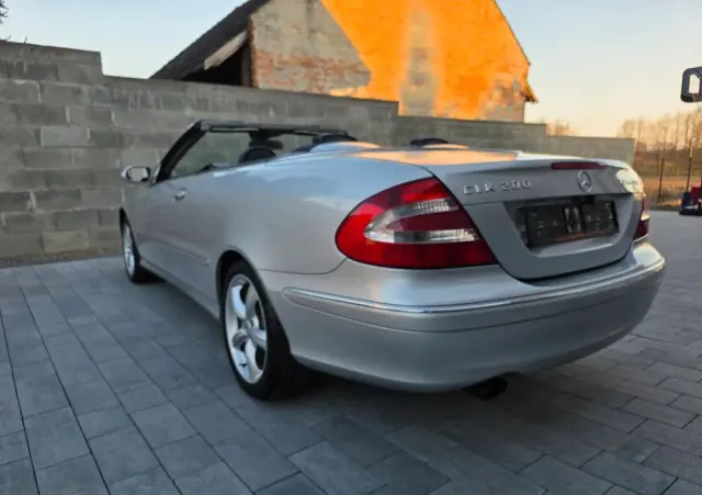 MERCEDES-BENZ CLK 