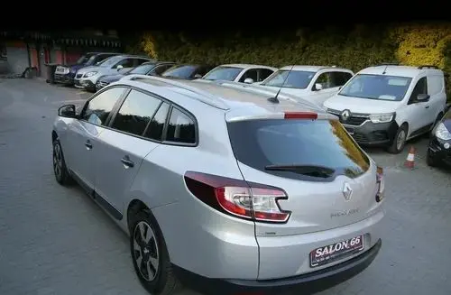 RENAULT Megane 