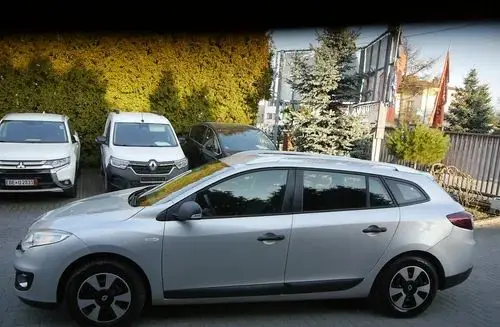 RENAULT Megane 