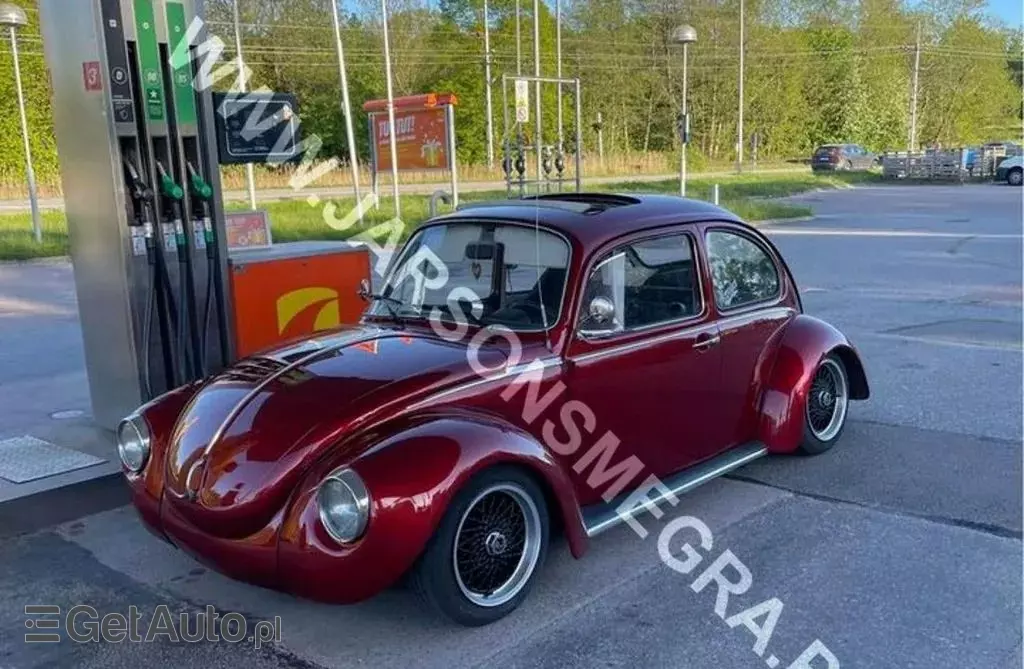 VOLKSWAGEN Beatle 