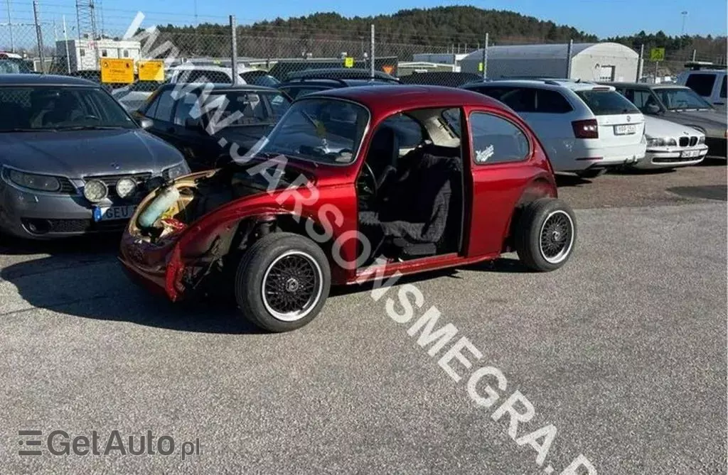 VOLKSWAGEN Beatle 