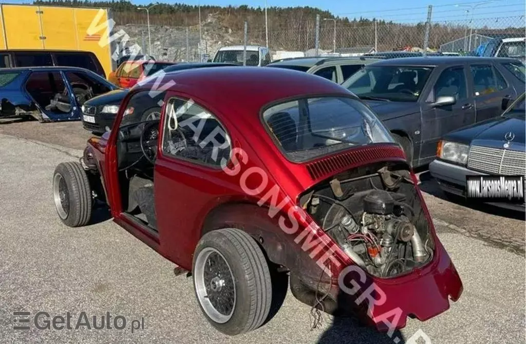 VOLKSWAGEN Beatle 