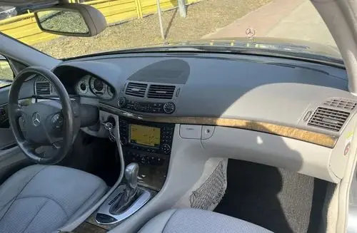 MERCEDES-BENZ Klasa E 