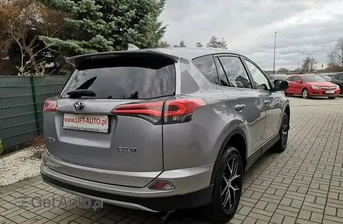 TOYOTA Rav 4 