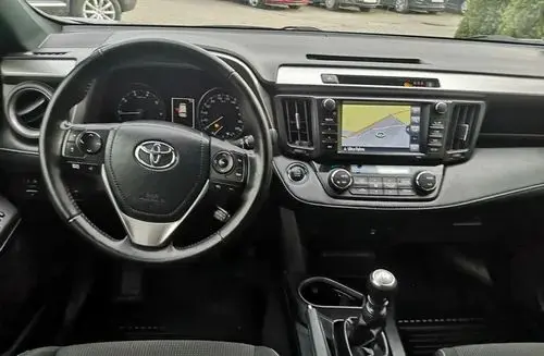 TOYOTA Rav 4 