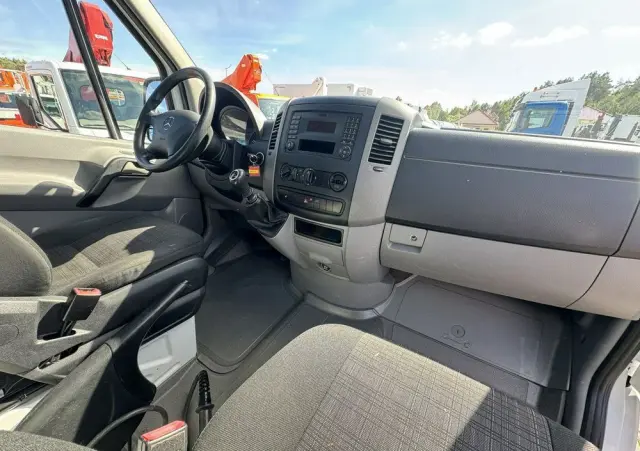 MERCEDES-BENZ Sprinter Zwyżka Podnośnik Koszowy VERSALIFT VTX-240 UDT 