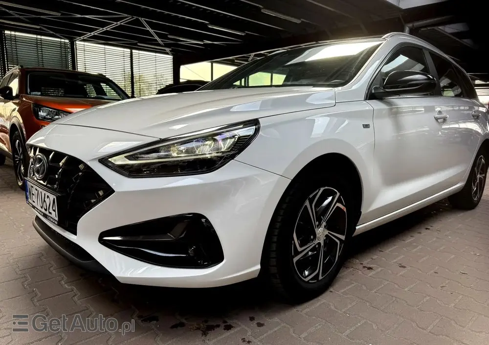 HYUNDAI I30 1.5 T-GDI 48V Smart