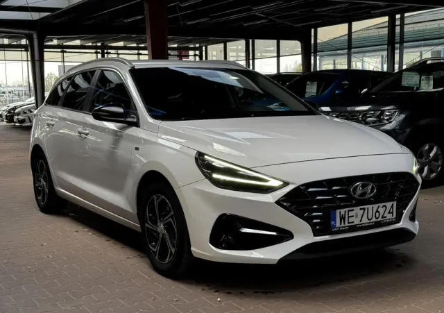 HYUNDAI I30 1.5 T-GDI 48V Smart