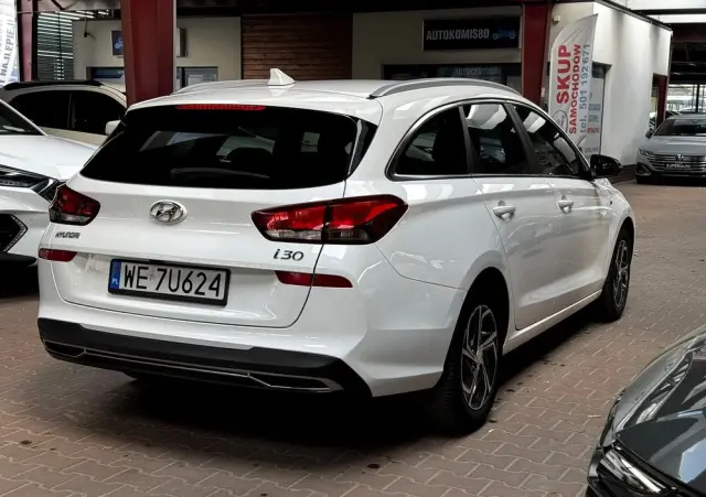 HYUNDAI I30 1.5 T-GDI 48V Smart