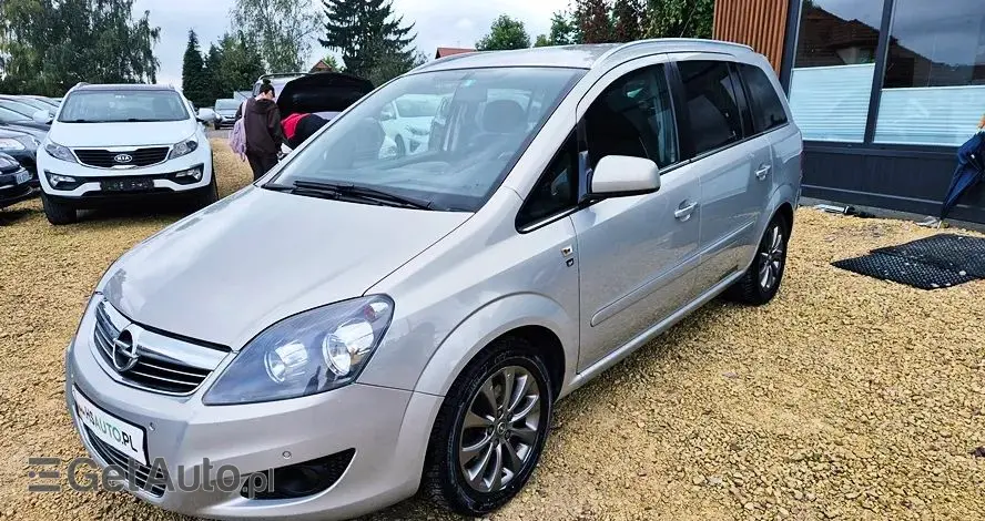 OPEL Zafira 1.8 Cosmo EasyTronic EU5