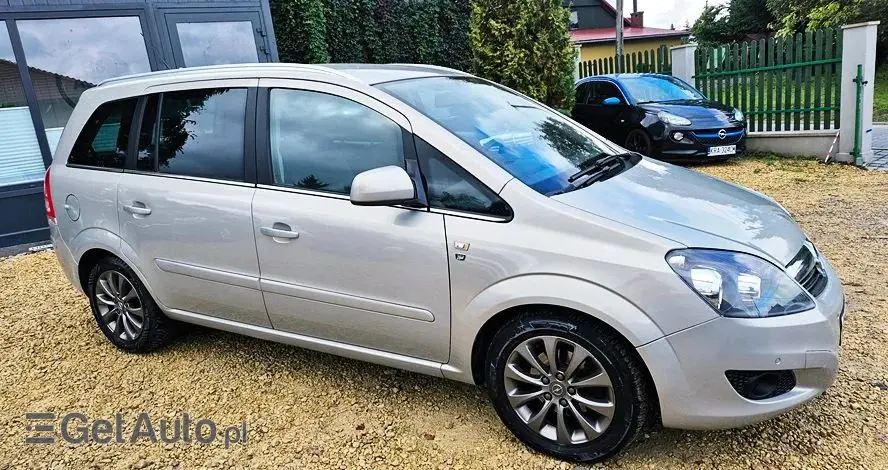 OPEL Zafira 1.8 Cosmo EasyTronic EU5
