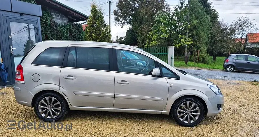 OPEL Zafira 1.8 Cosmo EasyTronic EU5