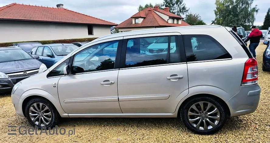 OPEL Zafira 1.8 Cosmo EasyTronic EU5