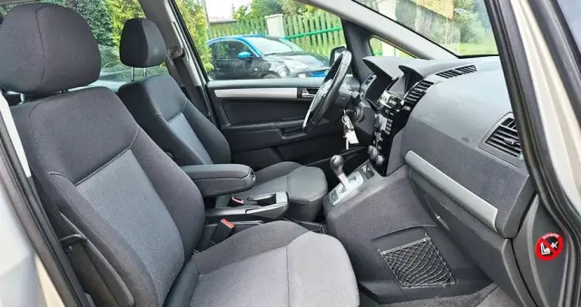 OPEL Zafira 1.8 Cosmo EasyTronic EU5