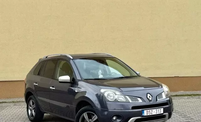 RENAULT Koleos 