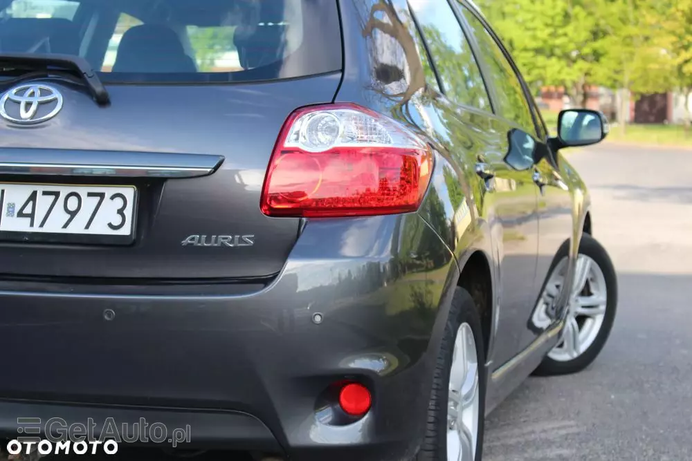 TOYOTA Auris 2.0 D-4D Premium
