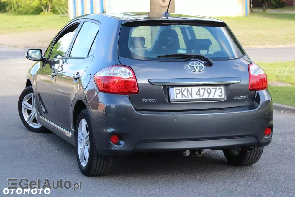 TOYOTA Auris 2.0 D-4D Premium