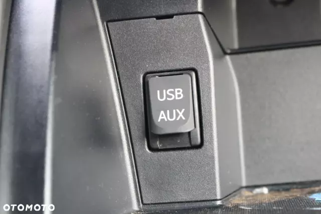 TOYOTA Auris 2.0 D-4D Premium