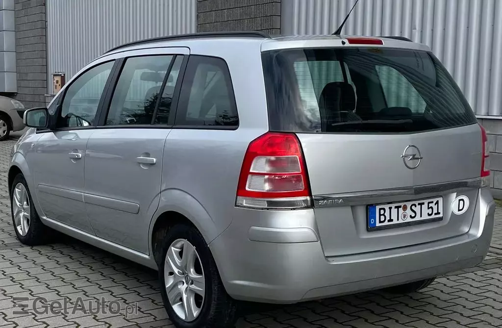 OPEL Zafira 