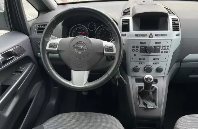 OPEL Zafira 