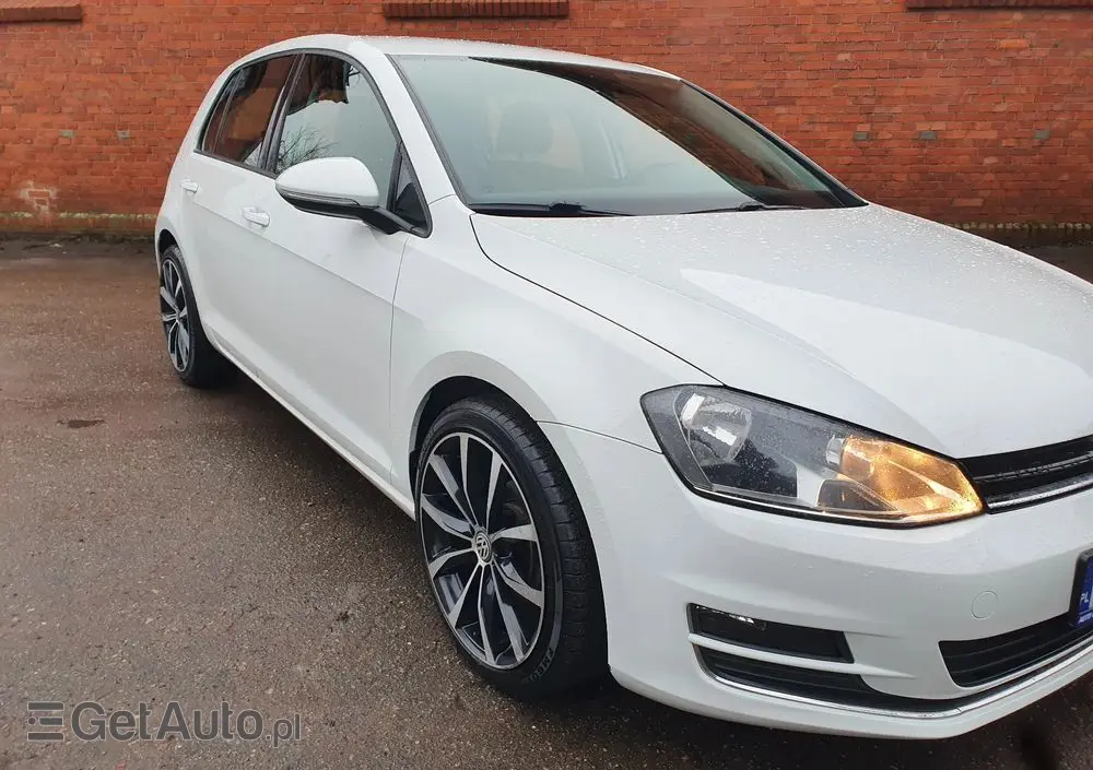 VOLKSWAGEN Golf 1.4 TSI BlueMotion Technology DSG Comfortline