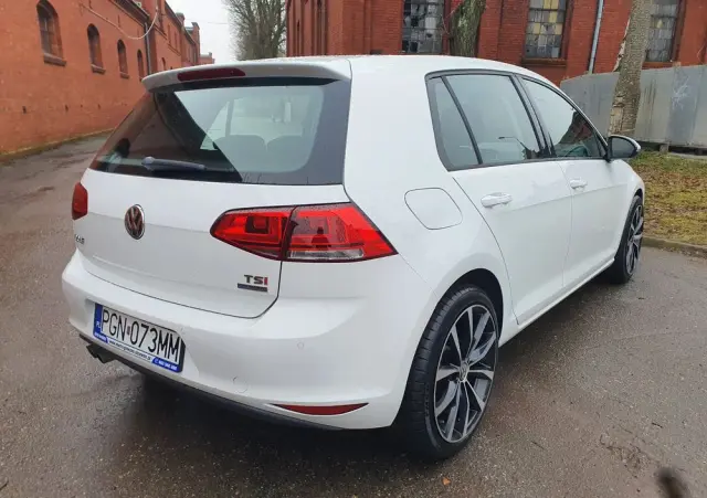 VOLKSWAGEN Golf 1.4 TSI BlueMotion Technology DSG Comfortline