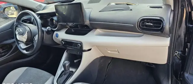 TOYOTA Yaris Hybrid 1.5 VVT-i Elegant
