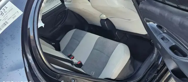 TOYOTA Yaris Hybrid 1.5 VVT-i Elegant