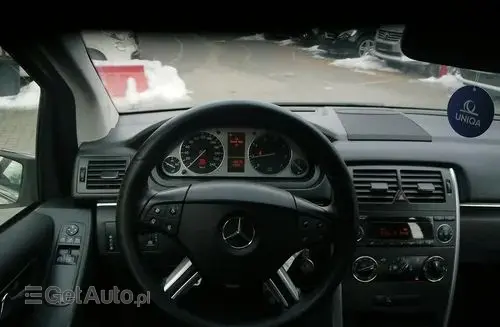MERCEDES-BENZ Klasa B 