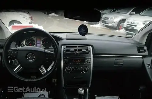 MERCEDES-BENZ Klasa B 