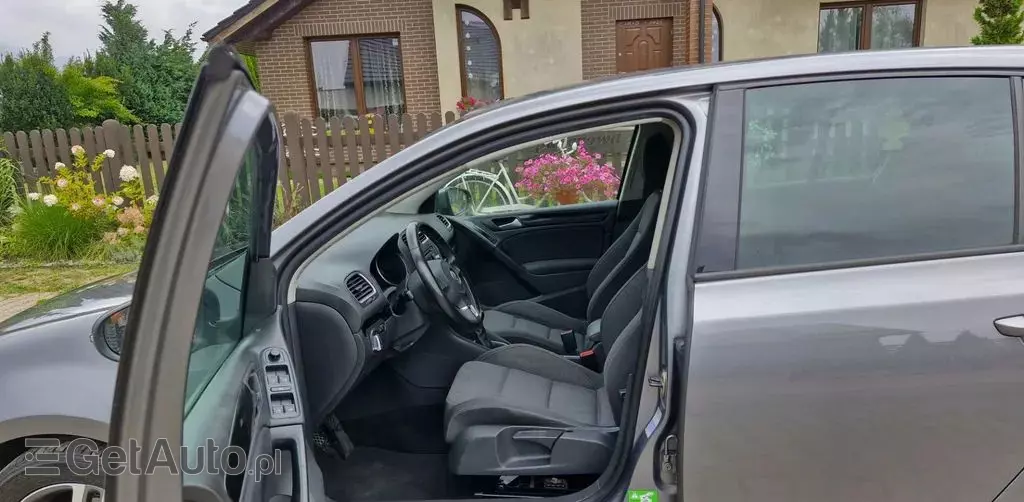 VOLKSWAGEN Golf 1.4 (80 KM)