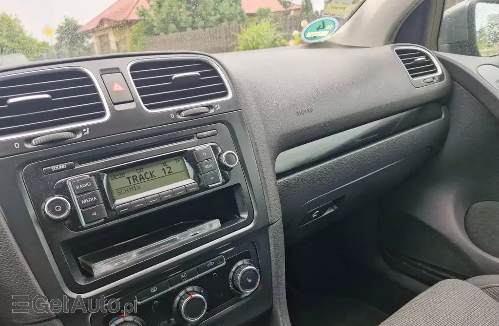 VOLKSWAGEN Golf 1.4 (80 KM)