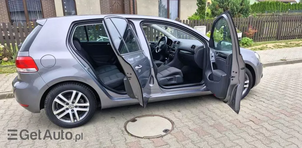VOLKSWAGEN Golf 1.4 (80 KM)