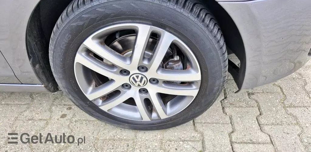 VOLKSWAGEN Golf 1.4 (80 KM)