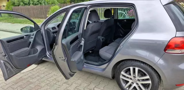 VOLKSWAGEN Golf 1.4 (80 KM)