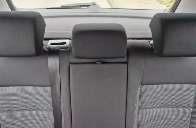 VOLKSWAGEN Golf 1.4 (80 KM)