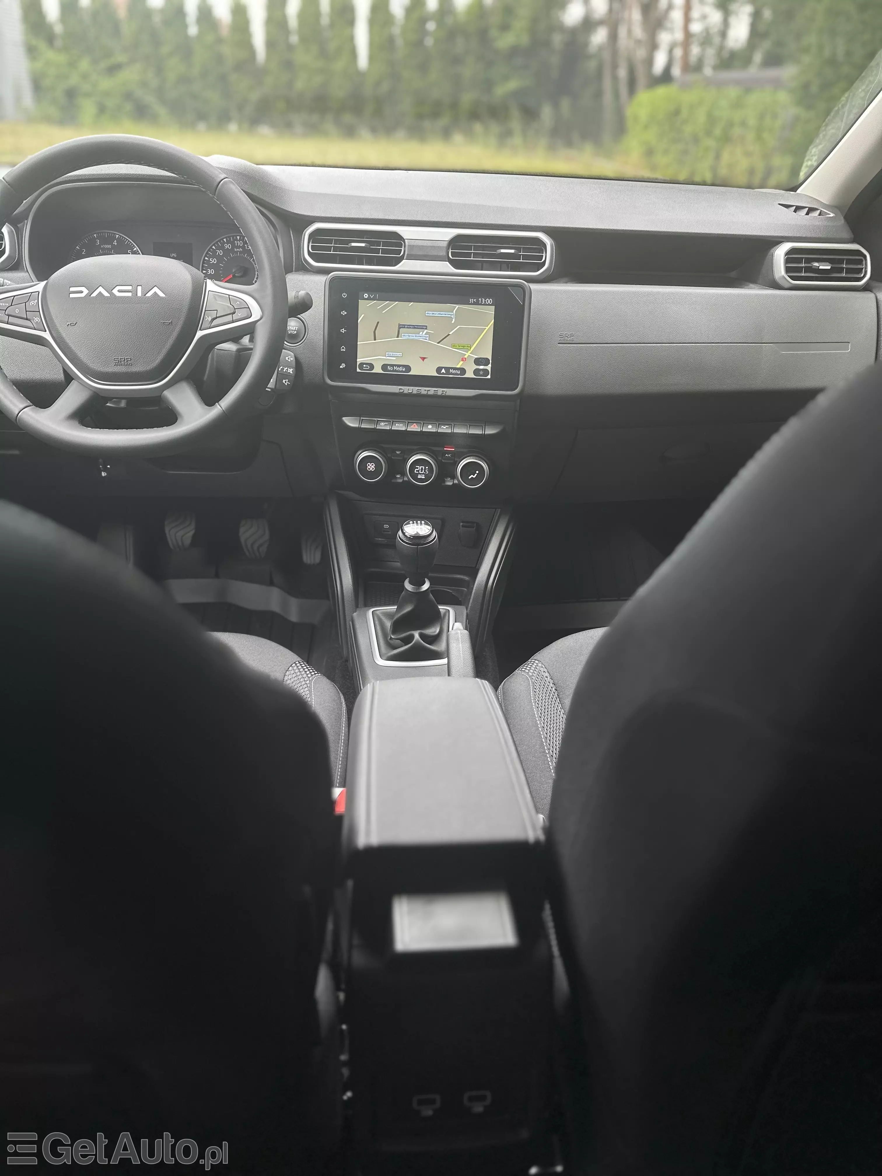 DACIA Duster Journey