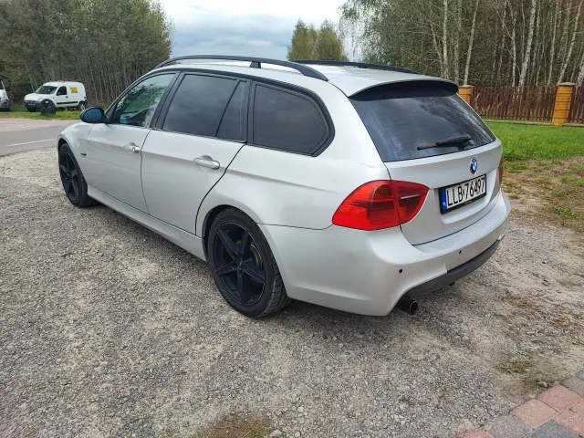 BMW Seria 3 318