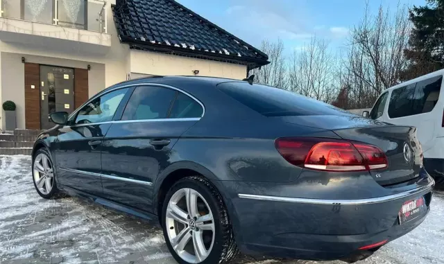 VOLKSWAGEN Passat Cc 