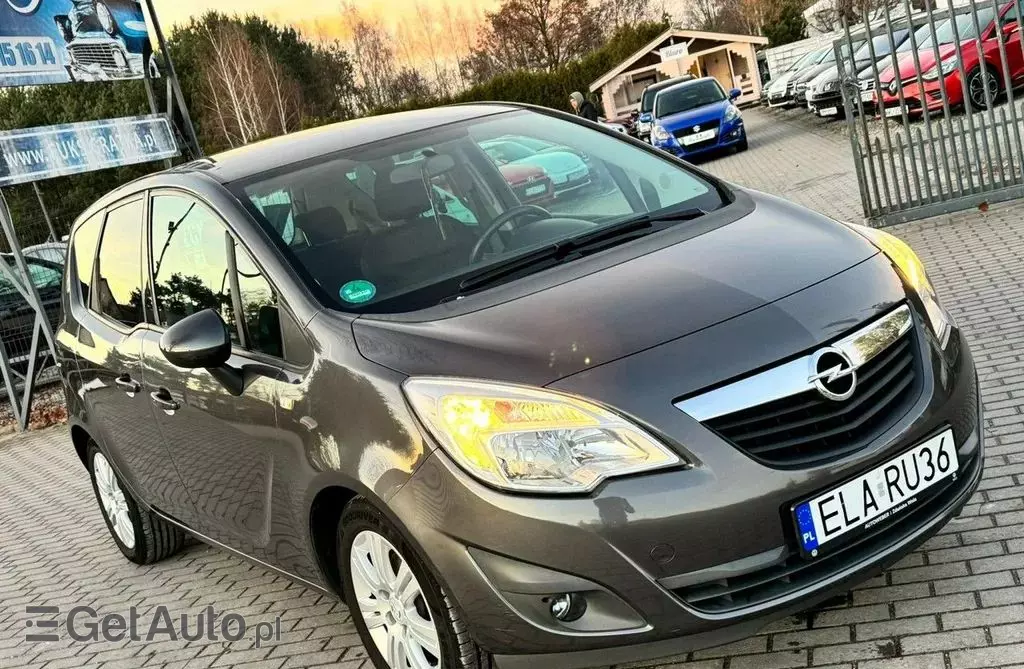 OPEL Meriva 
