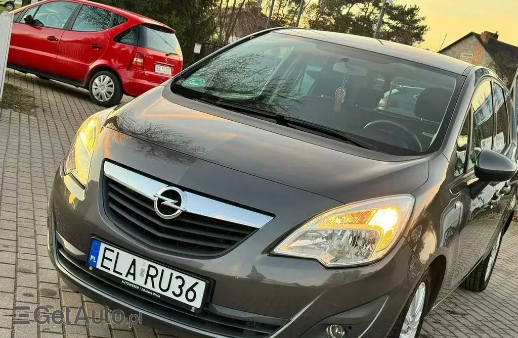 OPEL Meriva 