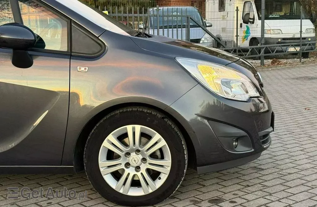 OPEL Meriva 