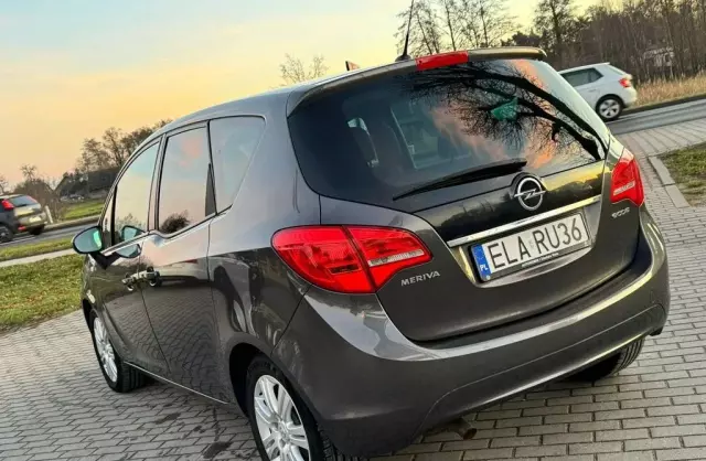 OPEL Meriva 