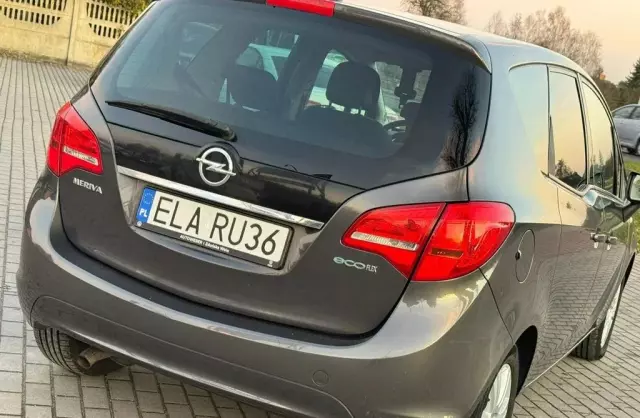 OPEL Meriva 