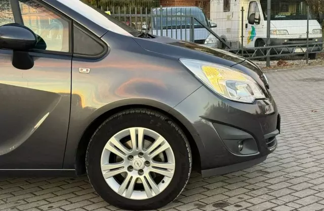 OPEL Meriva 