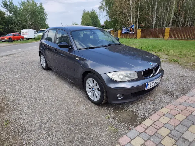 BMW Seria 1 120i