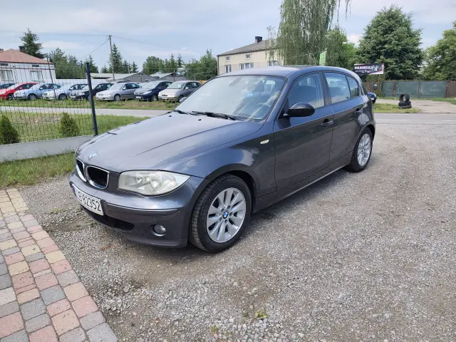 BMW Seria 1 120i