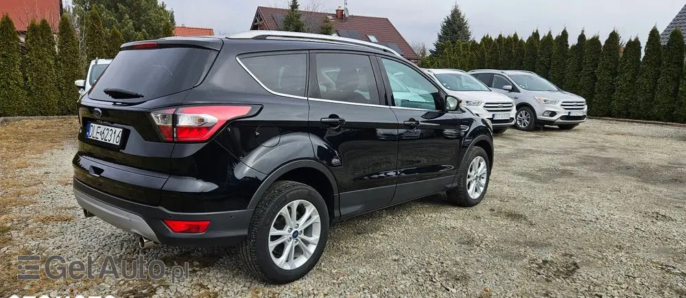 FORD Kuga 2.0 TDCi 4x2 Titanium