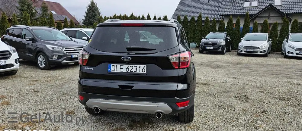 FORD Kuga 2.0 TDCi 4x2 Titanium