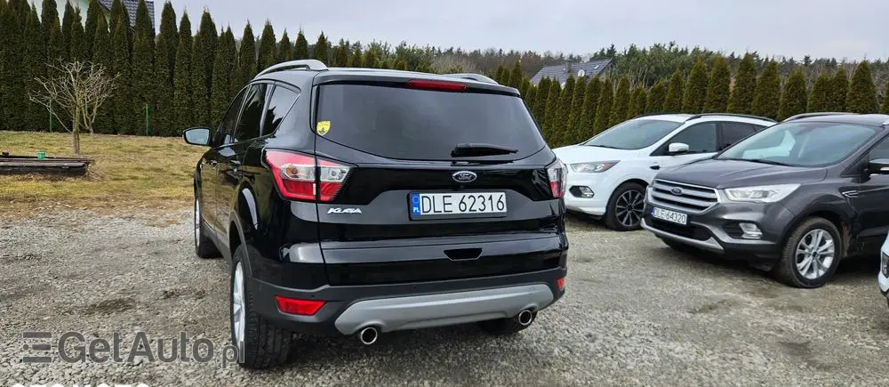 FORD Kuga 2.0 TDCi 4x2 Titanium